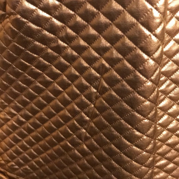 Gold Buttonless Blazer - Picture 5 of 7